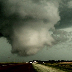 CHASSEURS DE TORNADES ET DE SUPERCELLULES